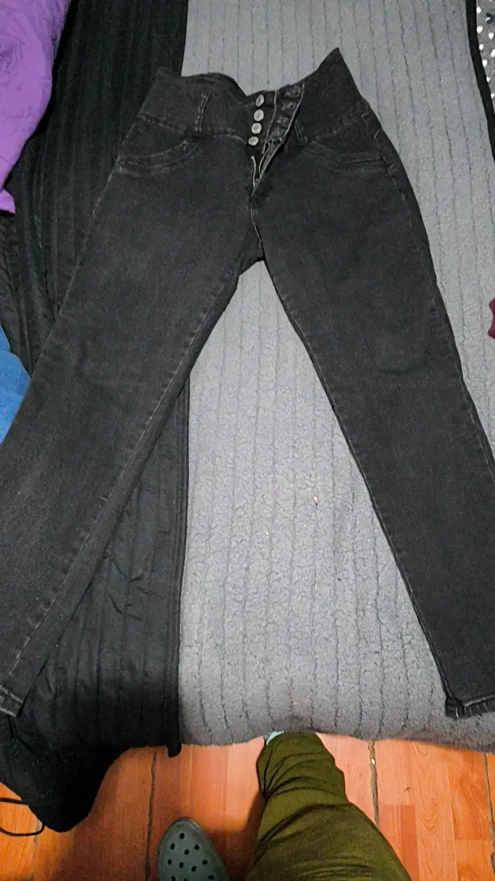 Lote de pantalones de mujer en varios colores - 3