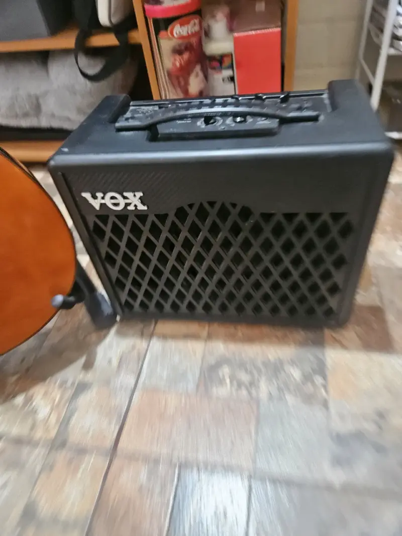 Amplificador Vox para guitarra eléctrica - 1