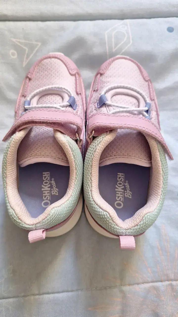 Zapatillas rosadas para niña OshKosh B'gosh - 4