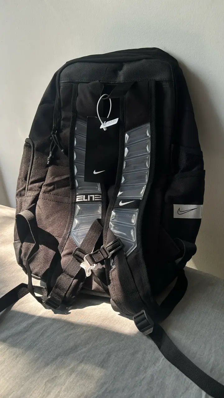 Mochila Nike Elite negra deportiva - 3