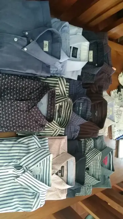 Lote de camisas de vestir para hombre de marcas variadas - miniatura 1