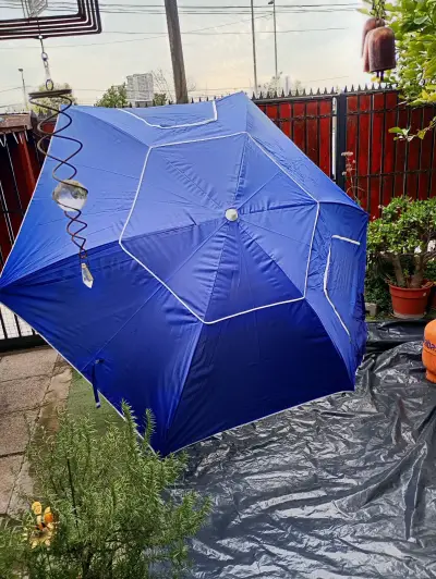 Parasol de Playa Azul con Protección UV - miniatura 3