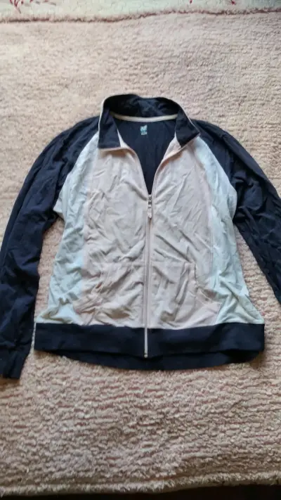 Chaqueta deportiva bicolor con cierre - miniatura 1