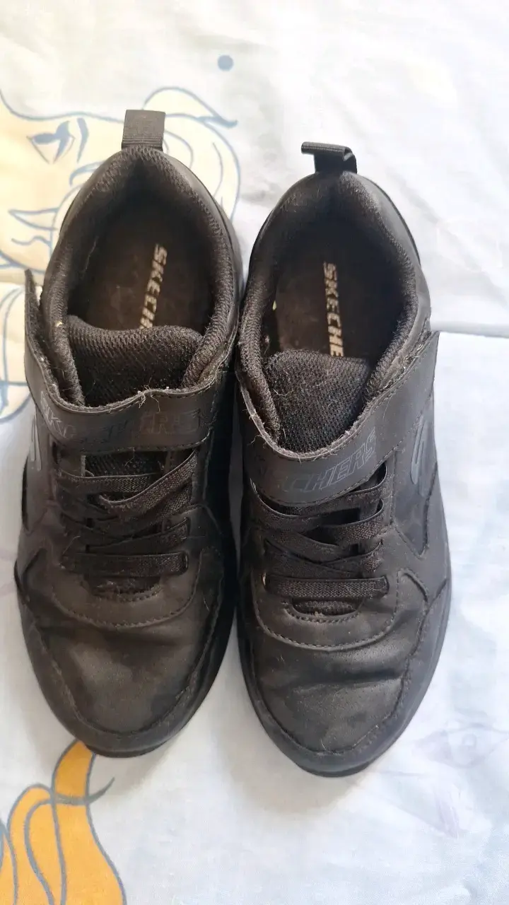 Zapatillas negras para niños Skechers - 2
