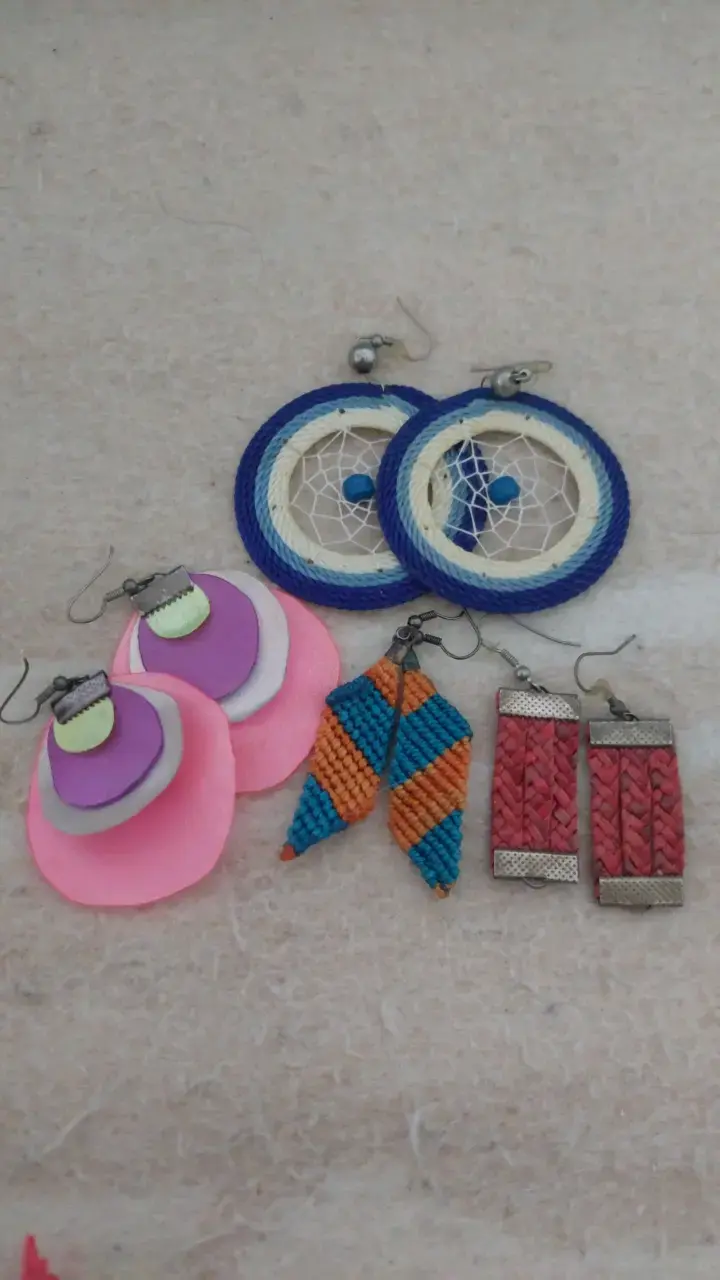 Set de aros artesanales coloridos