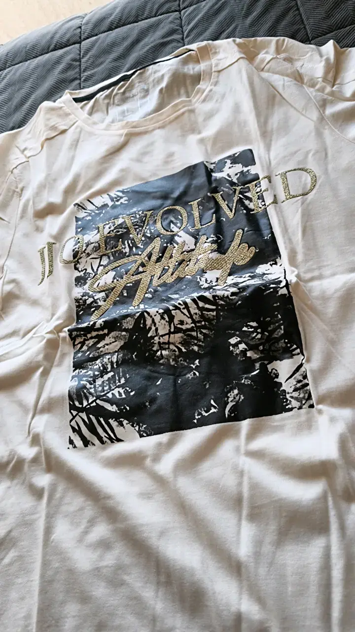 Polera blanca JJO Evolved con diseño gráfico - 4