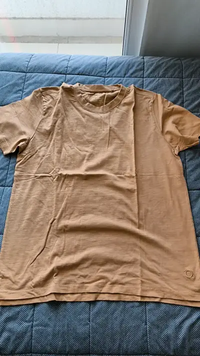 Polera beige de algodón The Qualis - miniatura 1