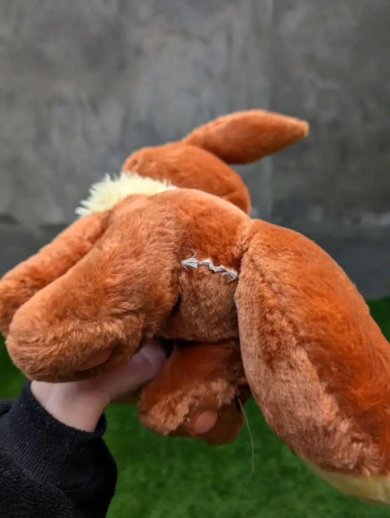 Peluche de Eevee Pokémon suave y adorable - 4