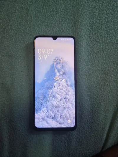 Smartphone Redmi con cámara dual - miniatura 1
