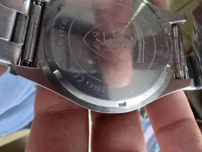 Reloj Ferrari cronógrafo rojo con pulsera metálica - miniatura 4