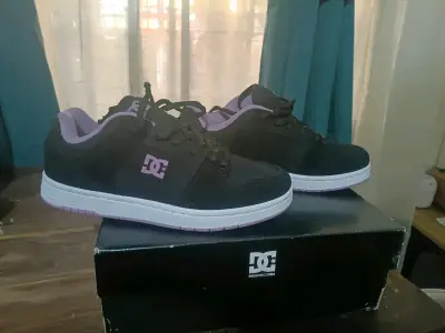 Zapatillas deportivas DC negras y moradas - miniatura 4