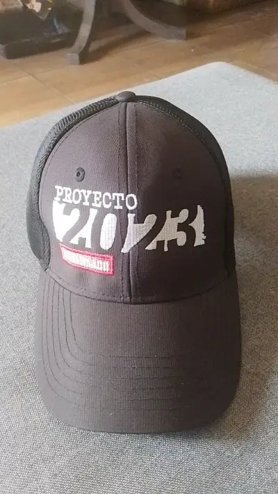 Gorra Negra Proyecto Kunstmann - miniatura 1