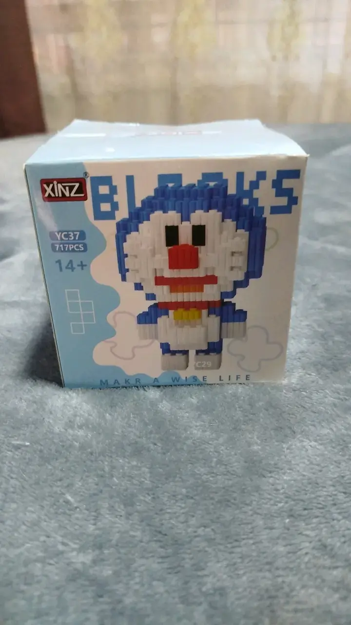 Figura Doraemon armada - 1