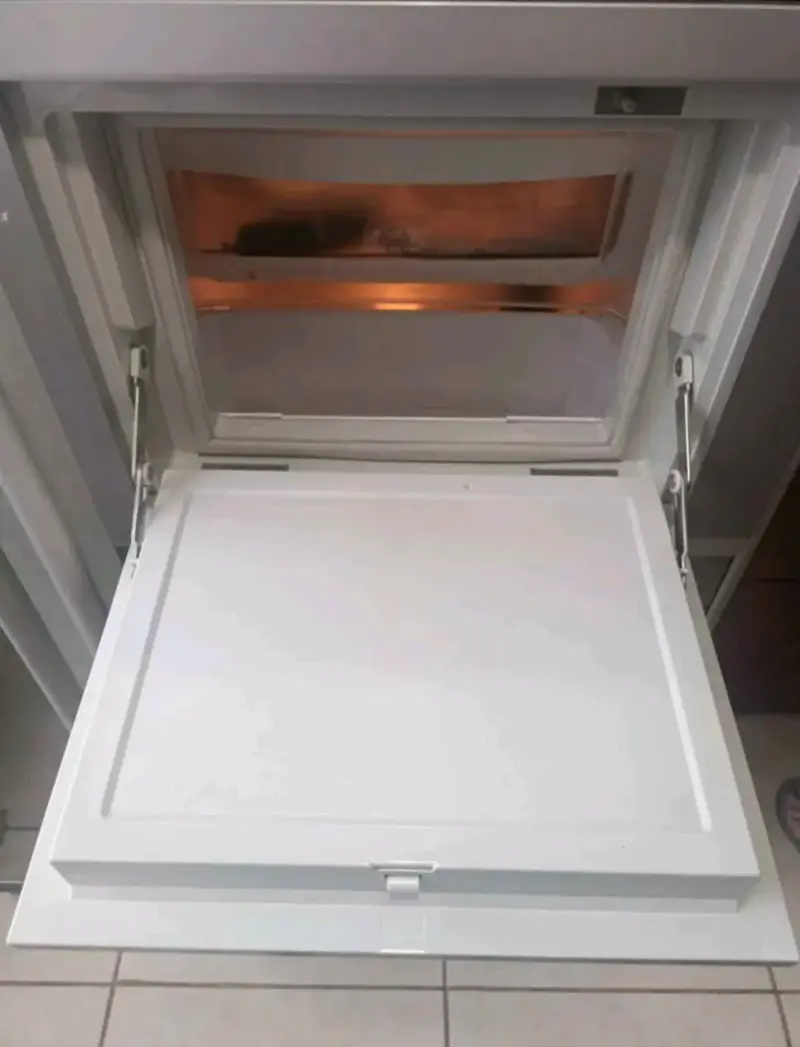 Refrigerador Daewoo con Sensor Digital - 3