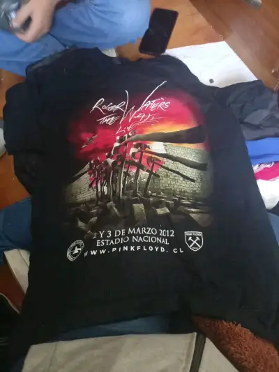Polera Roger Waters The Wall 2012 - miniatura 1