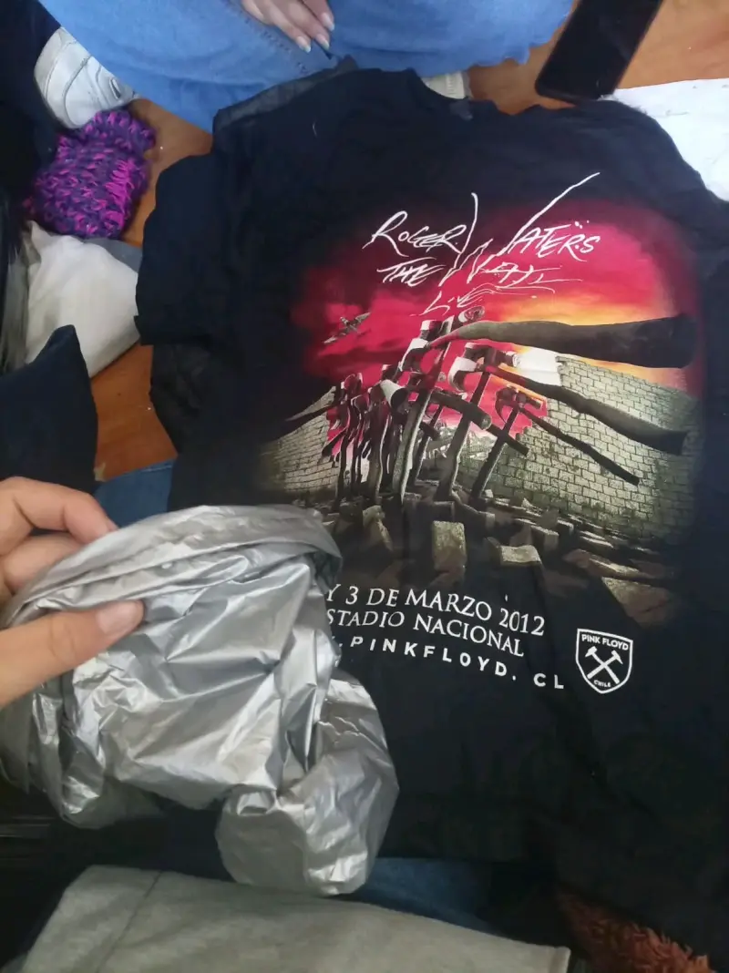 Polera Roger Waters The Wall 2012 - 2