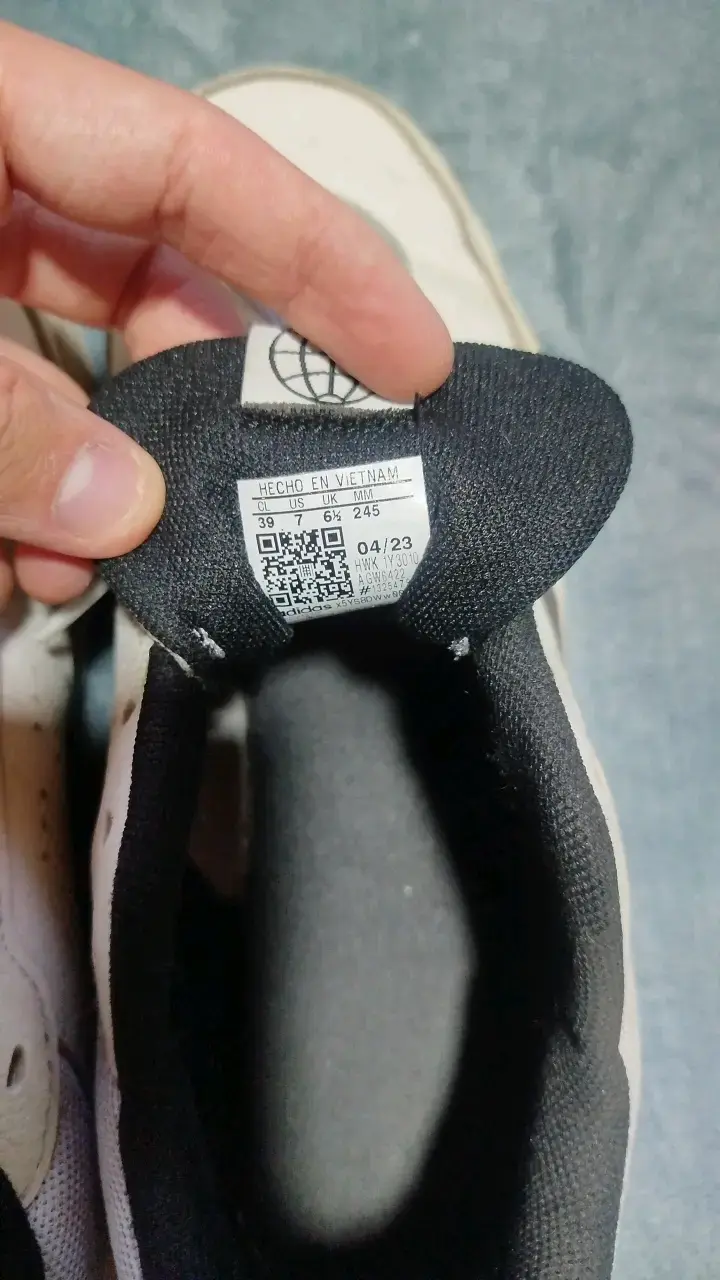Zapatillas deportivas Adidas blancas poco usadas - 5