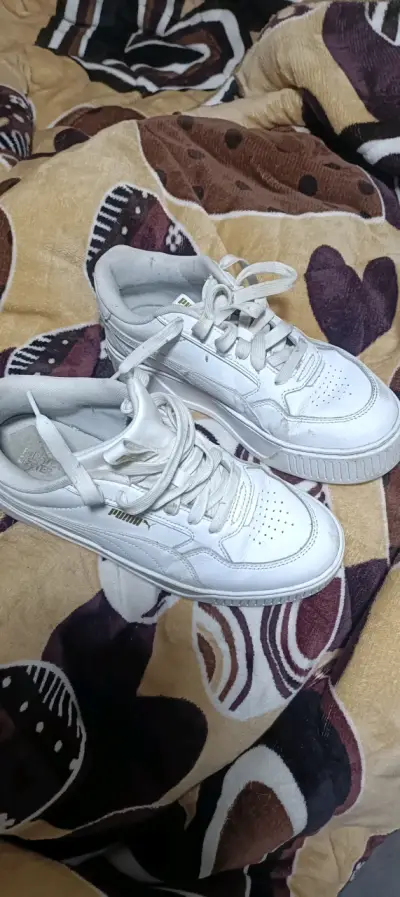 Zapatillas  blancas Puma - miniatura 3