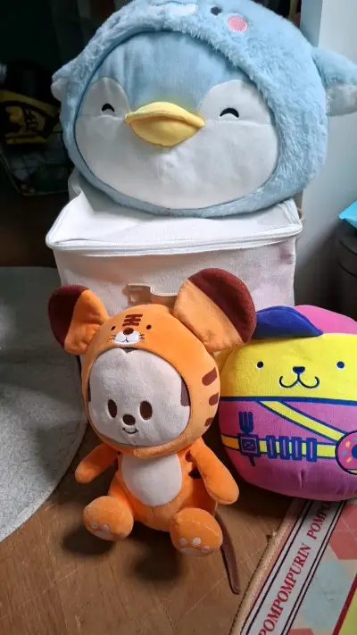 Set de peluches de animales coloridos - miniatura 1
