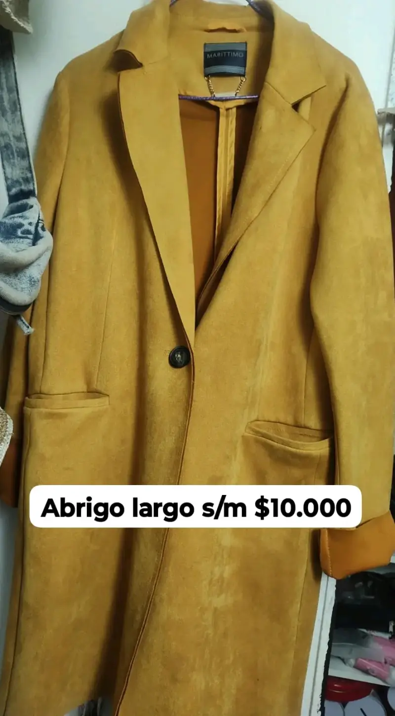 Abrigo largo mostaza