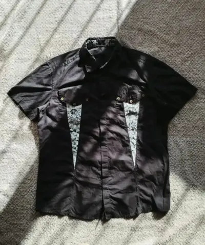 Camisa negra mfg y2k - miniatura 1