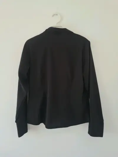 Camisa negra de mujer Adolfo con botones - miniatura 2