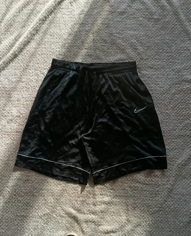 Shorts negros Nike rapper - 1