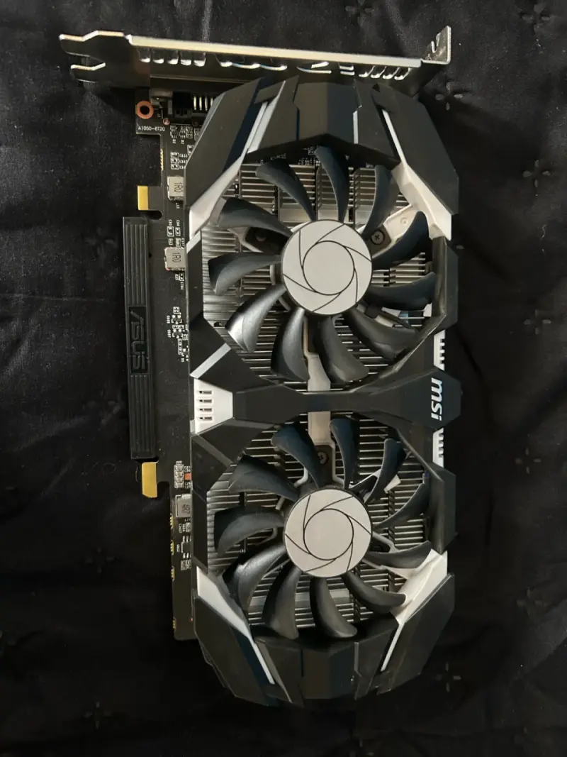 Tarjeta gráfica Nvidia Gtx 1050ti MSI - 1