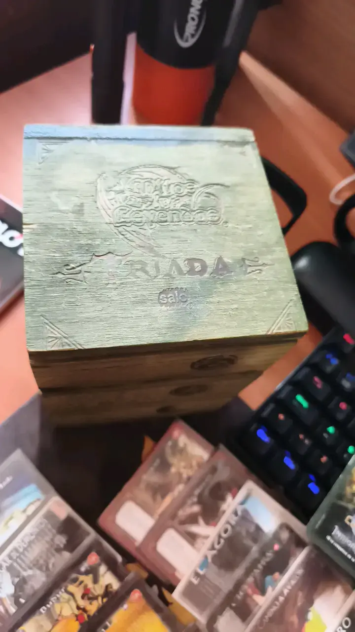 Colección de Cartas Mitos y Leyendas con Caja - 2