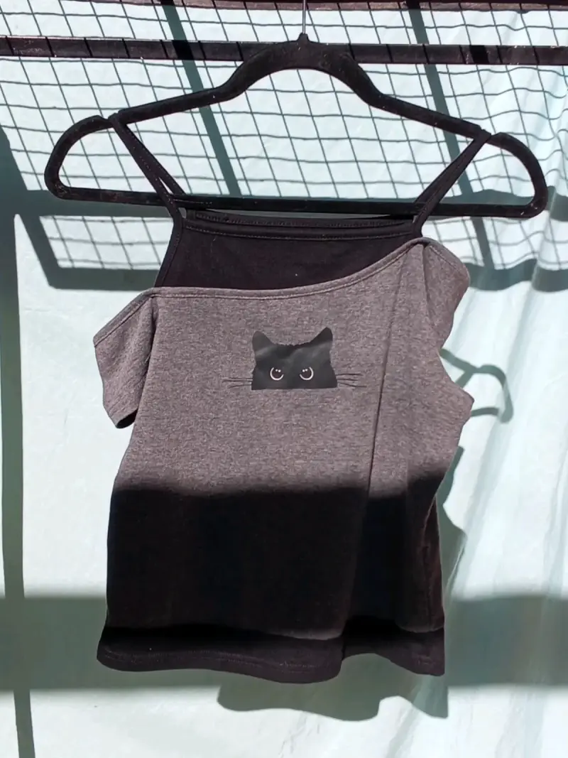 Polera sin mangas con diseño de gato