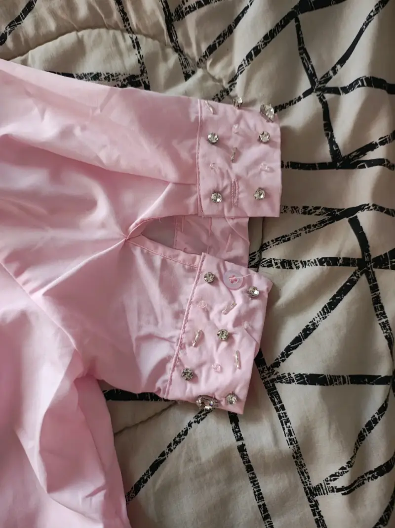 Blusa rosa italiana con detalles brillantes - 4