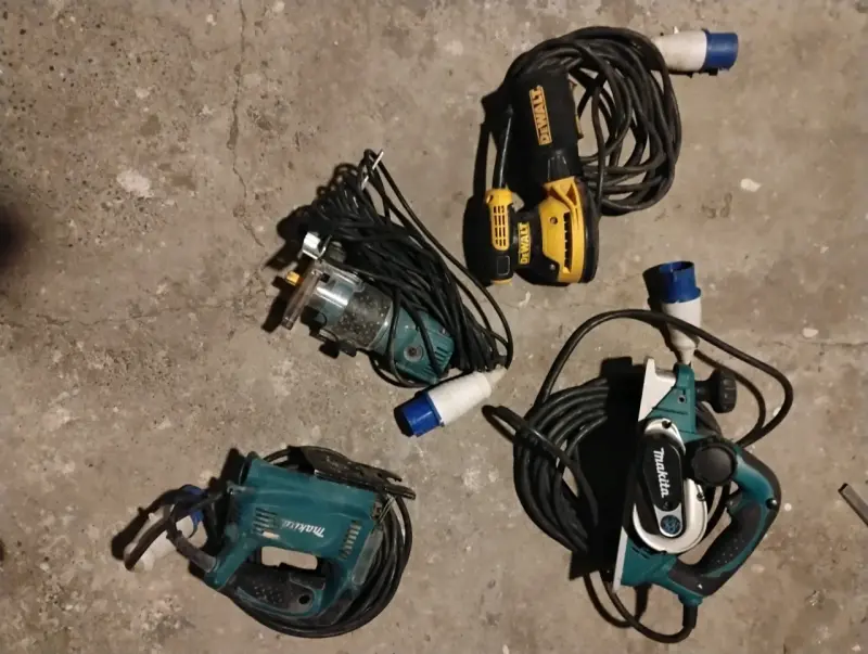 Herramientas eléctricas Makita y DeWalt usadas - 1