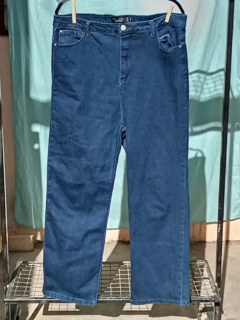 Jeans azul oscuro para mujer talla grande