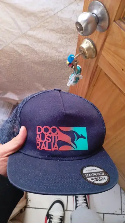 Gorra azul Doo Australia con diseño canguro - miniatura 2