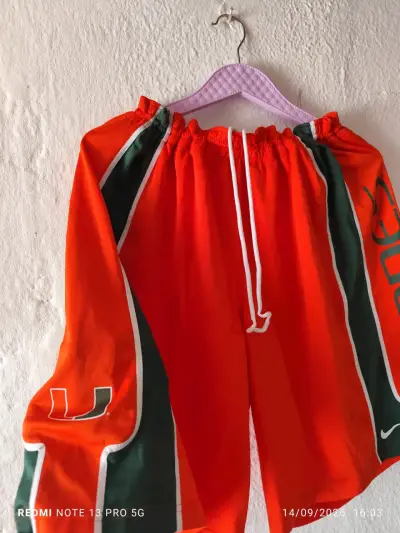 Shorts deportivos Nike Canes naranjas - miniatura 3