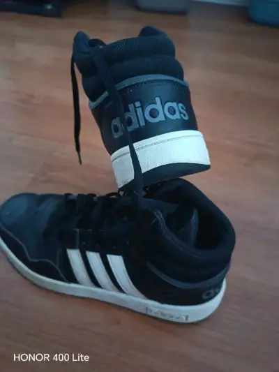 Zapatillas deportivas negras Adidas de caña alta - miniatura 2