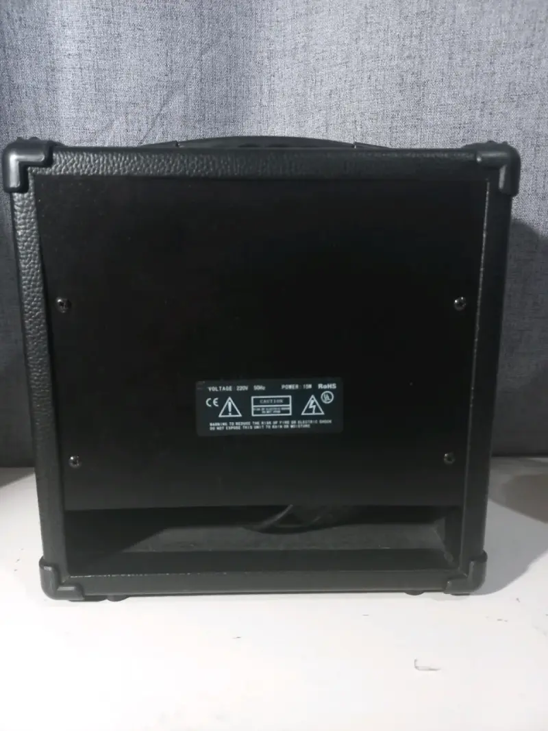 Amplificador de guitarra Mercury GA-15 - 3