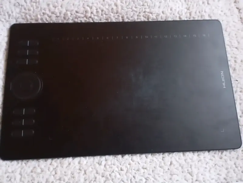 Tableta gráfica Huion HS610 con lápiz y cable - 2