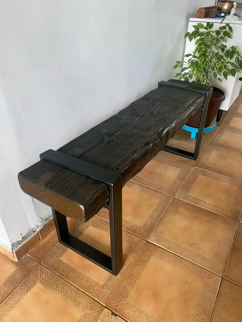 Banca de madera centenaria,con patas metalicas - 4