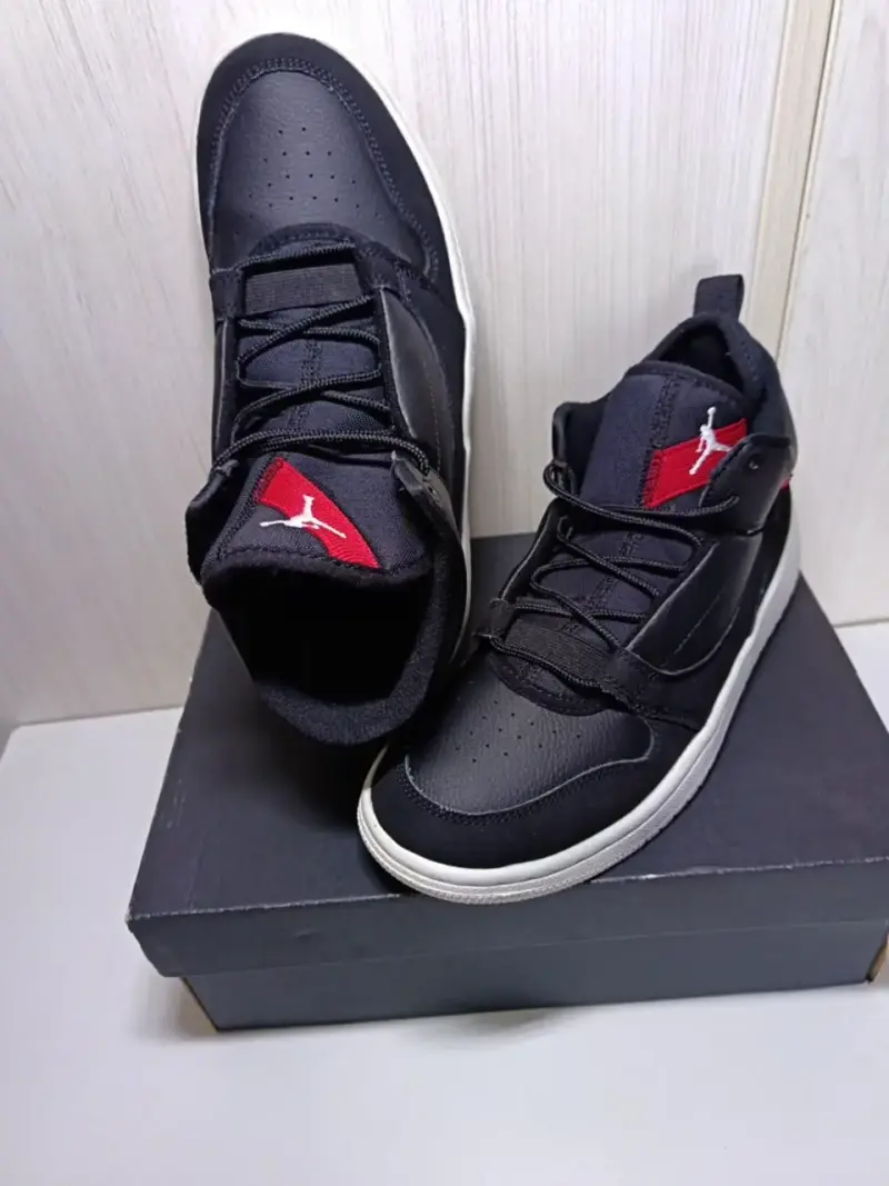 Zapatillas Jordan Fadeaway GS negras 40 (25 cm.) - 1