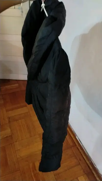 Chaqueta negra acolchada Arden B para mujer - miniatura 4