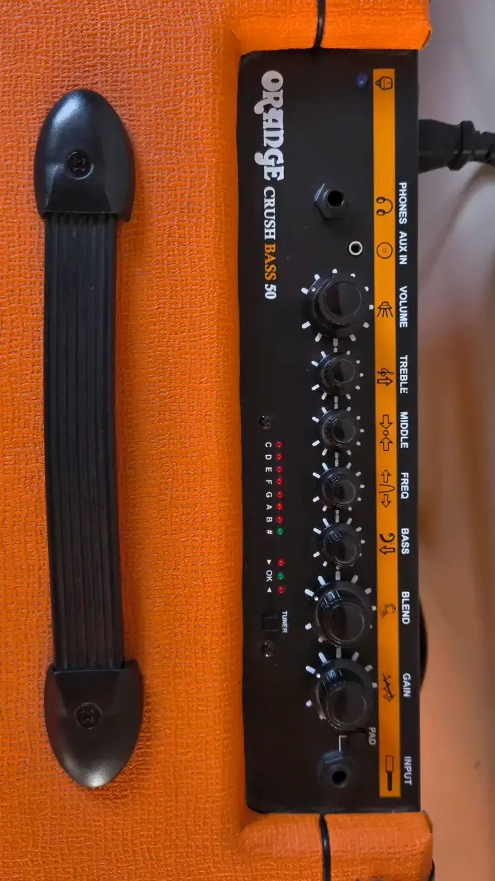 Orange Crush Bass 50 - 2