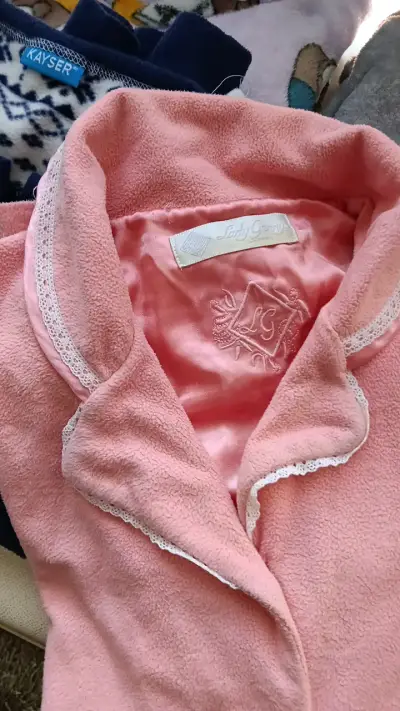 Conjunto de pijamas de invierno para mujer - miniatura 2