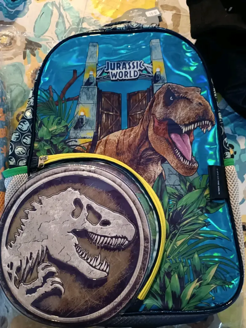Mochilas infantiles a 15 mil c/u - 6