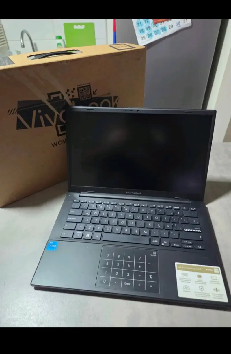 Laptop ASUS VivoBook Intel Core i3 8GB RAM - 2