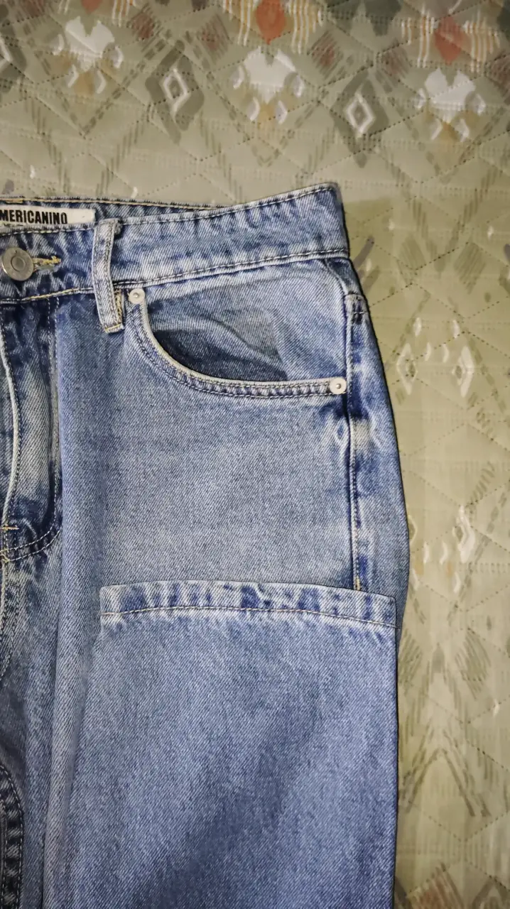 Jeans Americanino Baggy Azul Claro Desgastado