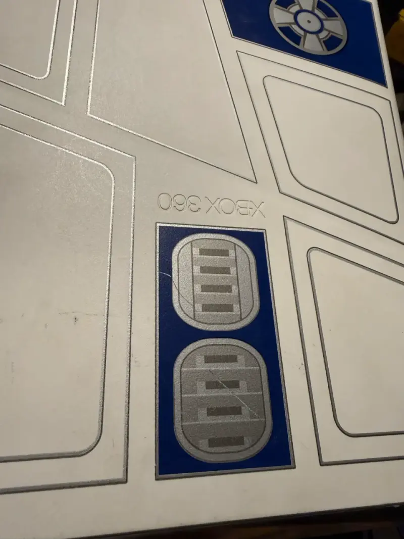 Consola Xbox 360 Edición Star Wars R2-D2 *Detalle - 5