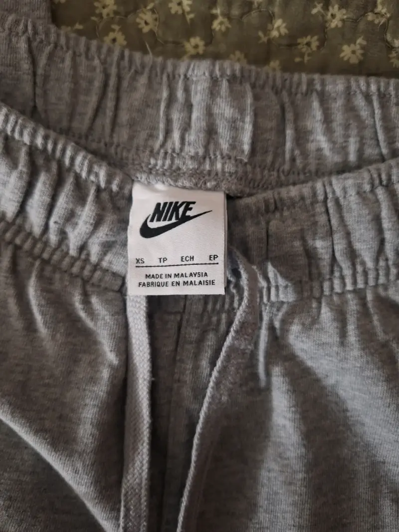 Buzo Nike talla XS - 3