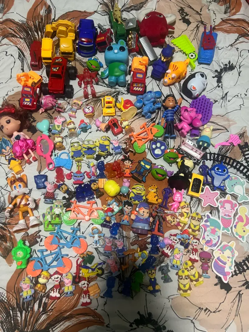 Lote de juguetes variados para niños - 2