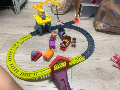 Lote de juguetes variados para niños - miniatura 3